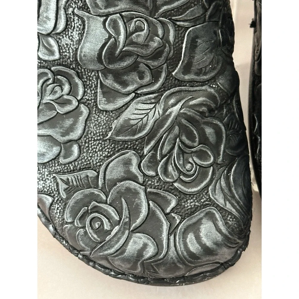 Spring‎ Step Professional Manila slip-on shoes in black embossed leather (6M)